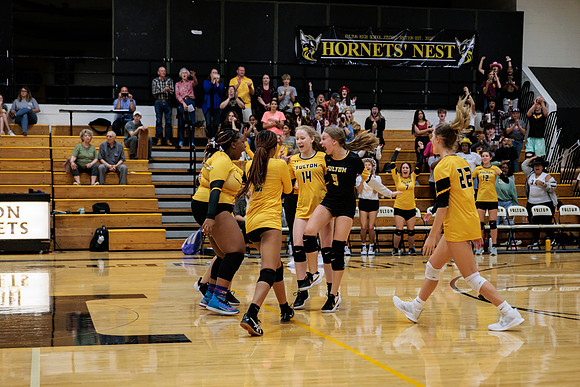 2022.09.06 FHS Volleyball Vs. N. Callaway2634