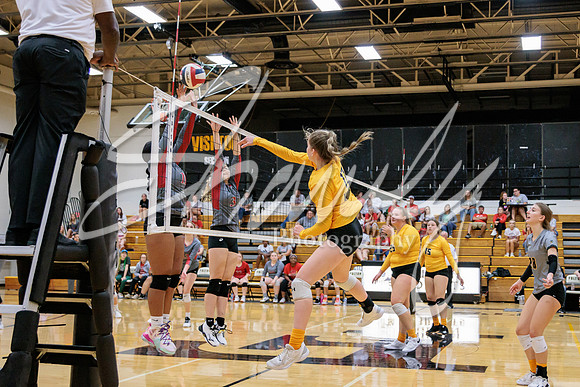 2022.09.19 FHS Volleyball Vs. Mexico4039