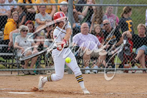 2022.09.15 FHS Softball Vs. Mexico0849