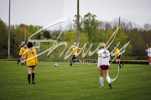 2022.05.03 FHS Girls Soccer Vs. Osage0796