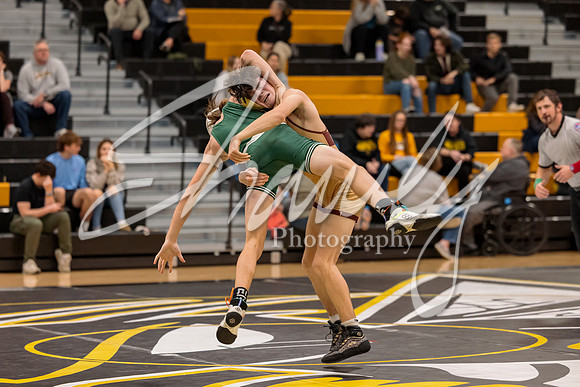 2024.12.04 FHS Wrestling Tri-28