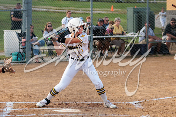 2022.09.15 FHS Softball Vs. Mexico0485