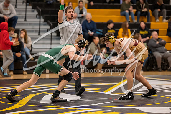 2024.12.04 FHS Wrestling Tri-36