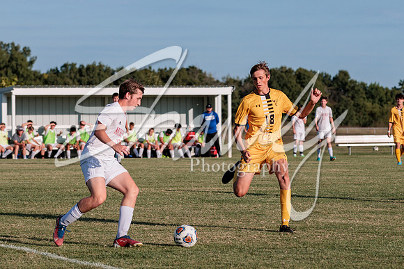 2022.09.27 FHS Soccer Vs. Moberly1177