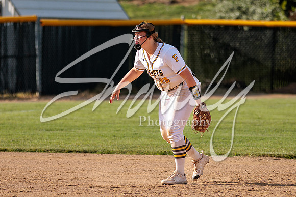 2022.09.01 FHS Softball Vs. Marshall1913