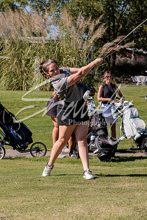 2022.09.08 FHS Girls Golfl0299
