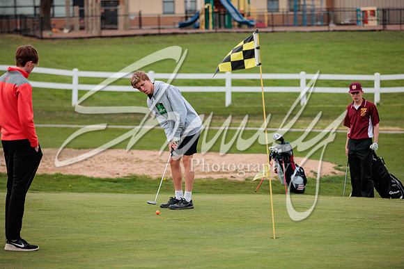 2022.04.19 FHS Boys Golf1042