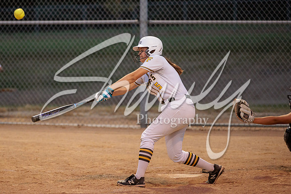 2022.09.01 FHS Softball Vs. Marshall3200