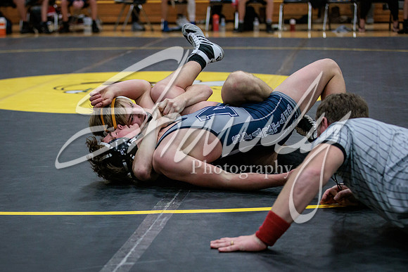 2022.01.25 FHS Wrestling Quad04146