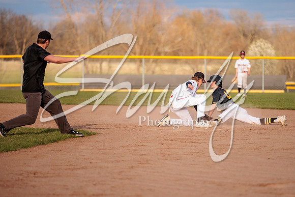 2022.04.05 FHS Baseball Vs. Marshall2404