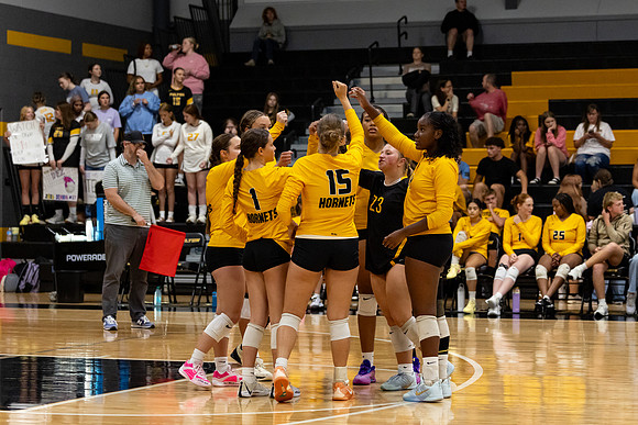 2025.08.28 FHS Volleyball Vs. Mexico-52