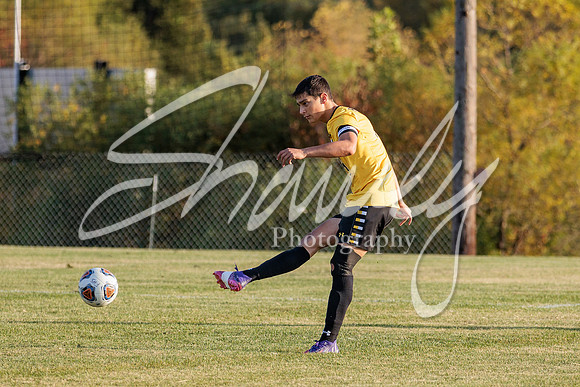 2022.10.10 FHS Soccer Vs. Mexico375