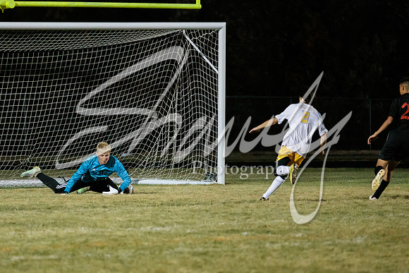 2022.10.13 FHS Soccer @ S. Boone2925