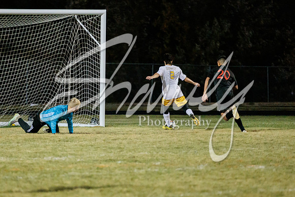 2022.10.13 FHS Soccer @ S. Boone2938