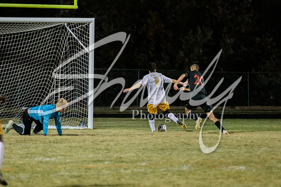 2022.10.13 FHS Soccer @ S. Boone2939