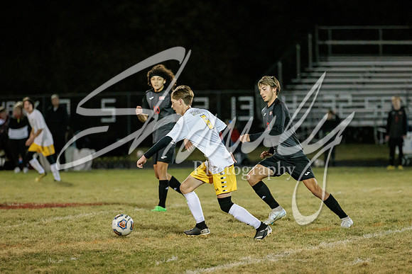 2022.10.13 FHS Soccer @ S. Boone0482