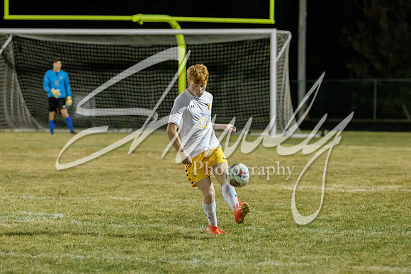 2022.10.13 FHS Soccer @ S. Boone0557