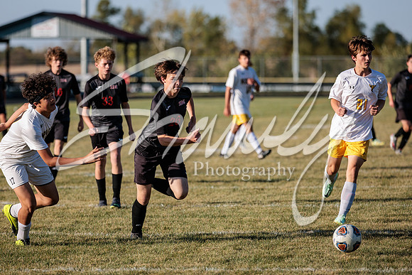 2022.10.13 FHS Soccer @ S. Boone1076