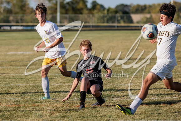 2022.10.13 FHS Soccer @ S. Boone1145