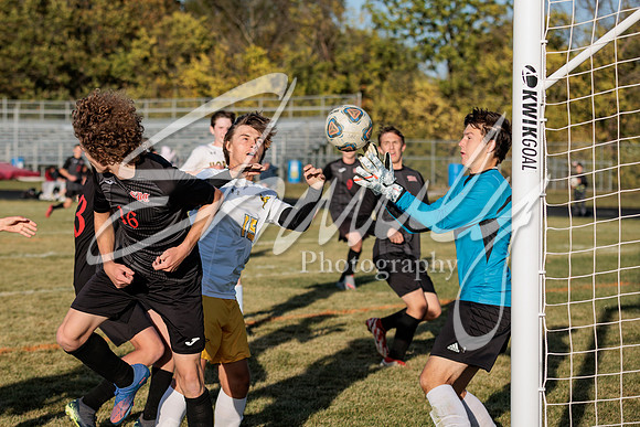 2022.10.13 FHS Soccer @ S. Boone1390