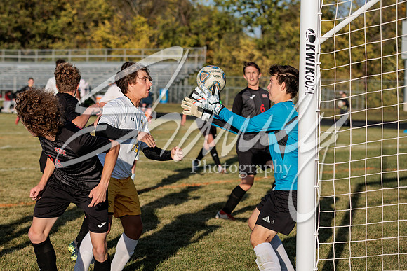 2022.10.13 FHS Soccer @ S. Boone1391