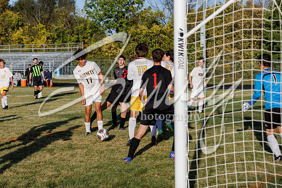 2022.10.13 FHS Soccer @ S. Boone1570