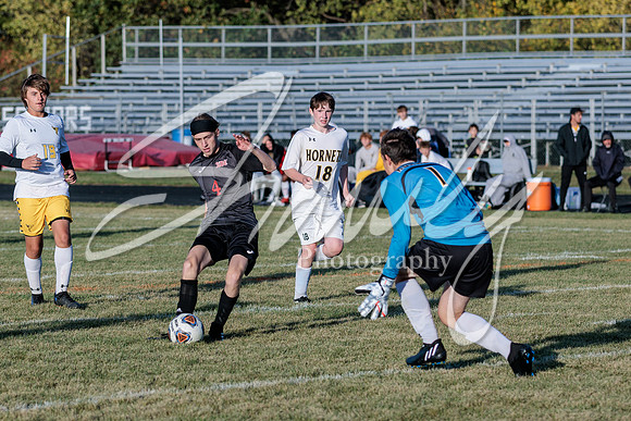 2022.10.13 FHS Soccer @ S. Boone1598