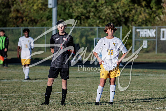 2022.10.13 FHS Soccer @ S. Boone1650