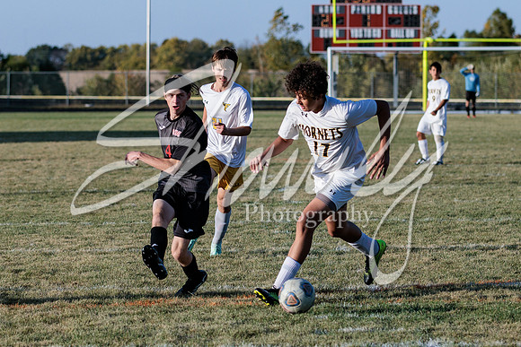 2022.10.13 FHS Soccer @ S. Boone1807