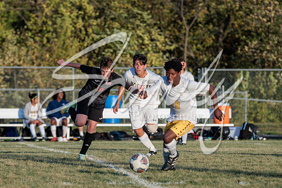 2022.10.13 FHS Soccer @ S. Boone1902