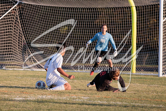 2022.10.13 FHS Soccer @ S. Boone1934