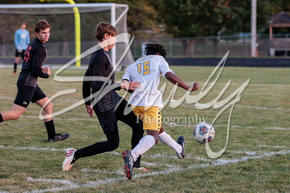 2022.10.13 FHS Soccer @ S. Boone2062