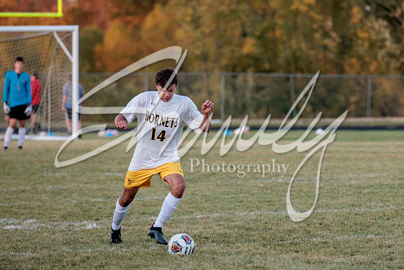 2022.10.13 FHS Soccer @ S. Boone2118
