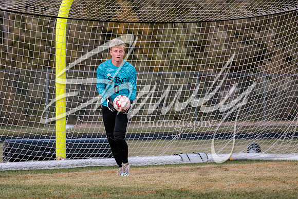 2022.10.13 FHS Soccer @ S. Boone2185