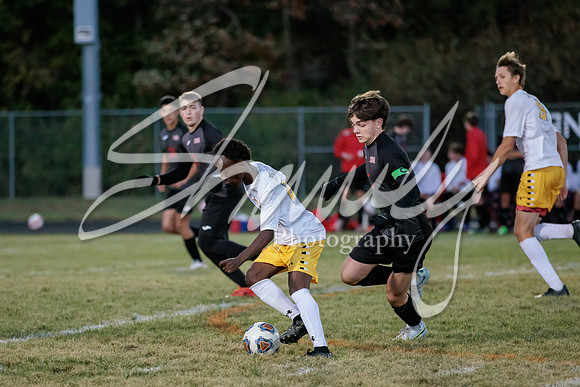 2022.10.13 FHS Soccer @ S. Boone2387