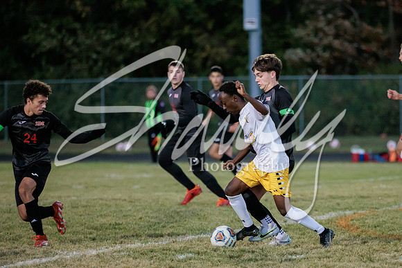 2022.10.13 FHS Soccer @ S. Boone2391