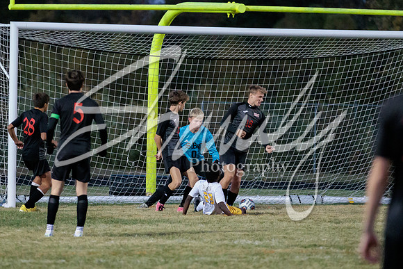 2022.10.13 FHS Soccer @ S. Boone2453