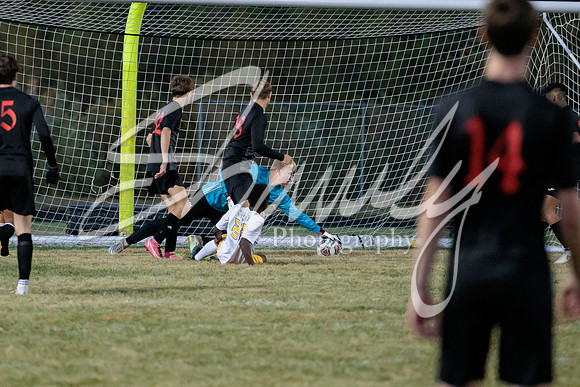 2022.10.13 FHS Soccer @ S. Boone2456
