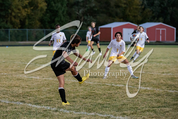 2022.10.13 FHS Soccer @ S. Boone2510