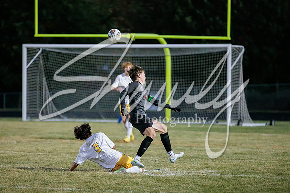 2022.10.13 FHS Soccer @ S. Boone2552