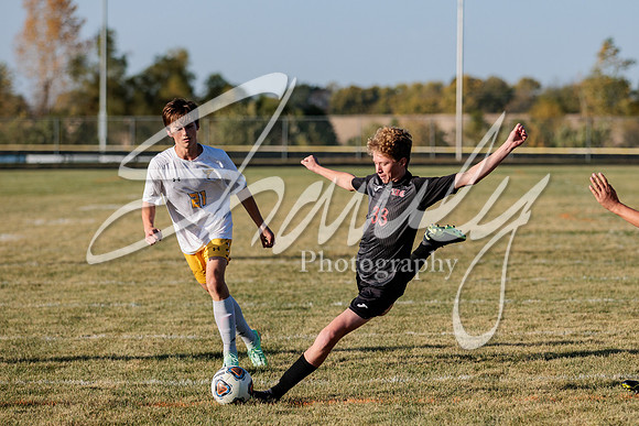 2022.10.13 FHS Soccer @ S. Boone1140