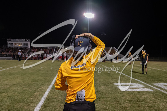 2022.10.21 FHS Football Vs. Winfield00481
