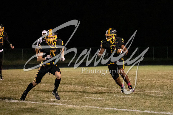 2022.10.21 FHS Football Vs. Winfield02472
