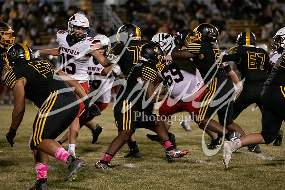 2022.10.21 FHS Football Vs. Winfield02808
