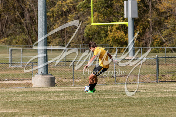 2022.10.22 FHS Soccer Vs. Kirksville00431