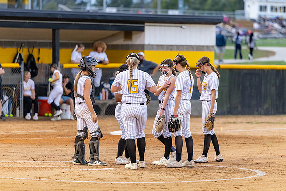 2025.10.13 FHS Softball Vs. Marshall--68