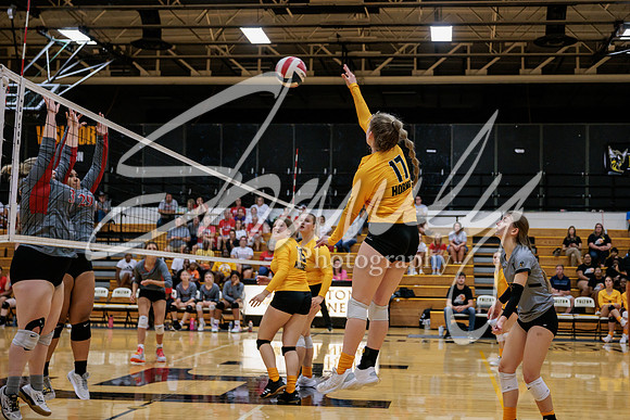 2022.09.19 FHS Volleyball Vs. Mexico3598