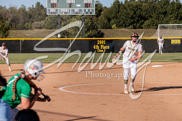 2022.09.12 FHS Softball Vs. Blair Oaks2576