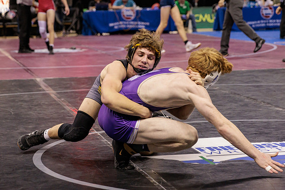 2022.02.18 MSHSAA State Wrestling Semifinals0731