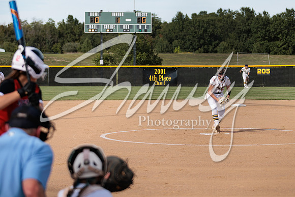 2022.09.01 FHS Softball Vs. Marshall1731
